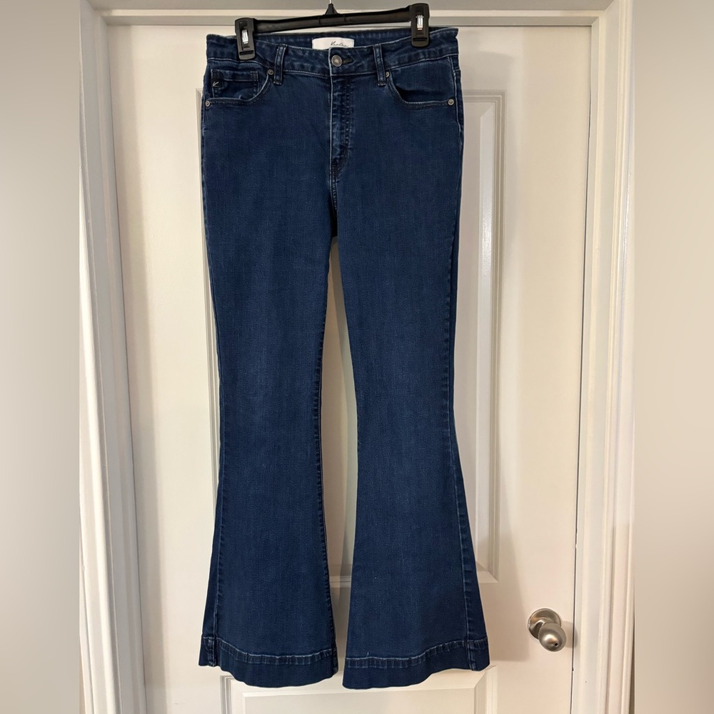KanCan Women's Flare Jeans - Dark Wash